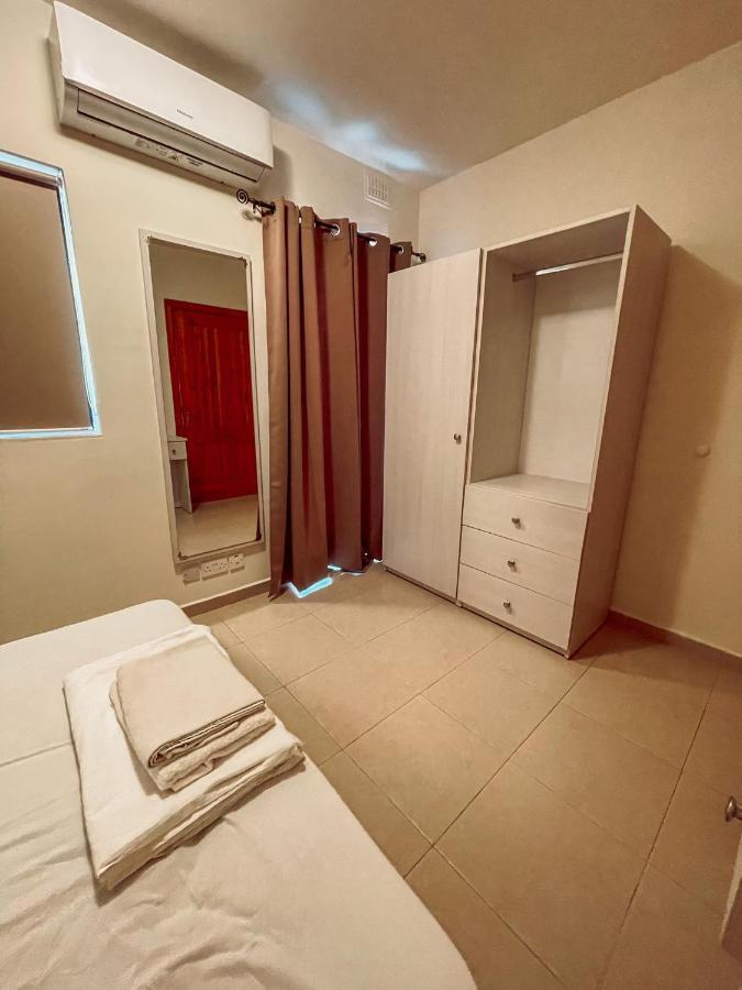 Stresa Court Apartments St. Julian's Exterior foto